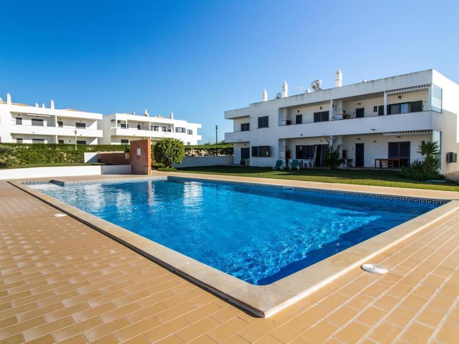 Apartamento - Pool And Sea View & Tennis Court & Bbq Pêra
